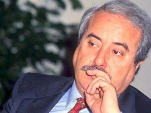 Mafia e politica secondo Giovanni Falcone